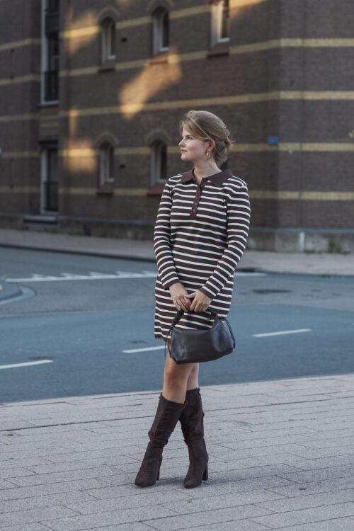 Loesjes polo streep jurkje bruin