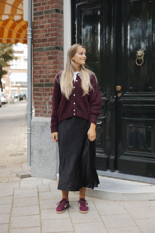 Loesjes satijnen rok zwart