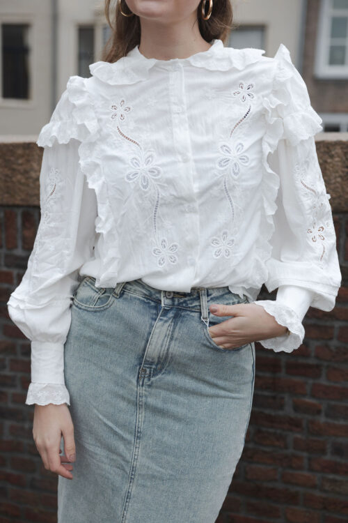 Loesjes embroidery blouse wit