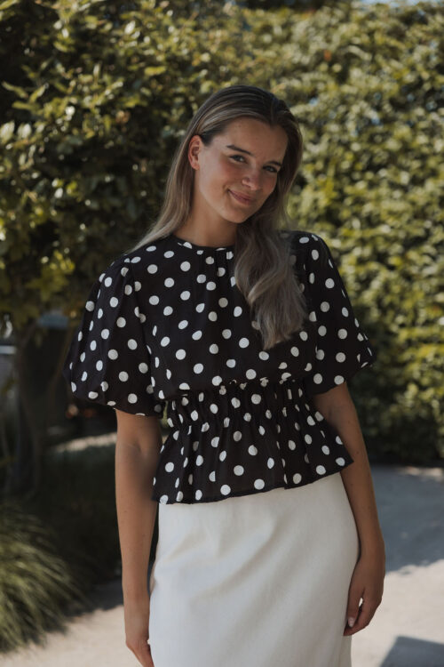 Loesjes polkadot top met pofmouw bruin