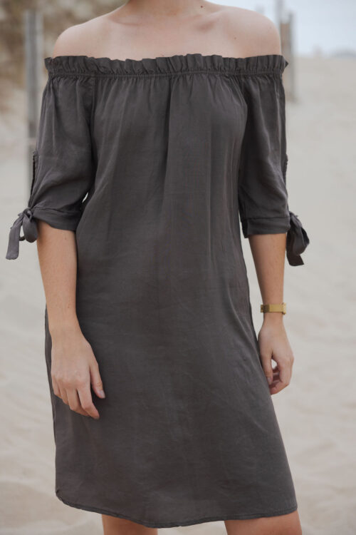 Loesjes off shoulder jurkje donkerbruin
