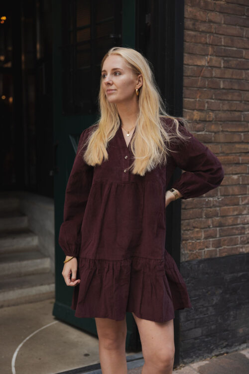 Loesjes corduroy jurkje burgundy