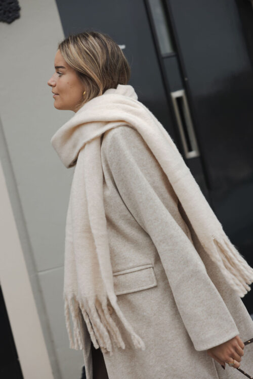 Loesjes gebreide sjaal off white