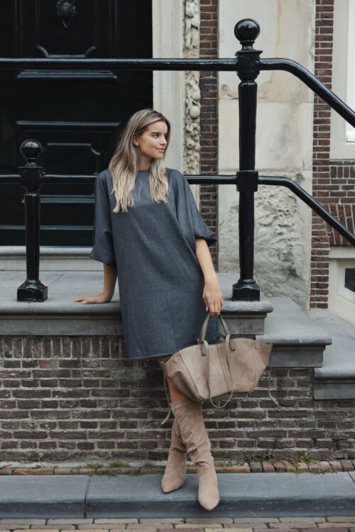 Loesjes oversized ruit jurkje grijs