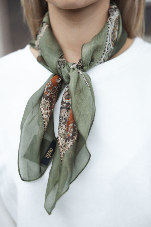 Loesjes sjaaltje astrid paisley groen