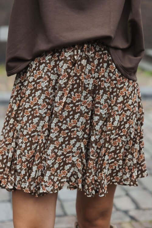 Loesjes bloemen rokje choco
