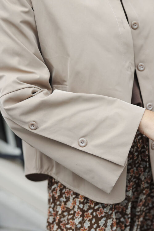 Loesjes blouse jacket beige