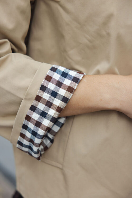 Loesjes trenchcoat jasje met ruit camel