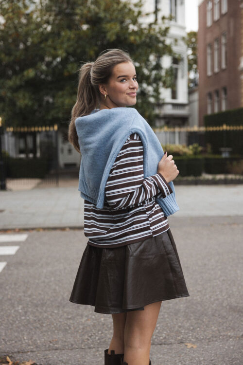Loesjes gestreepte longsleeve blauw/bruin