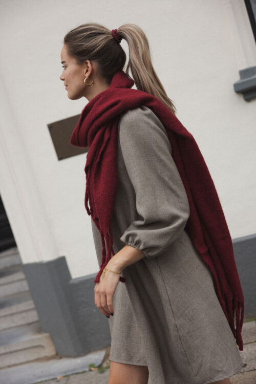 Loesjes gebreide sjaal bordeaux