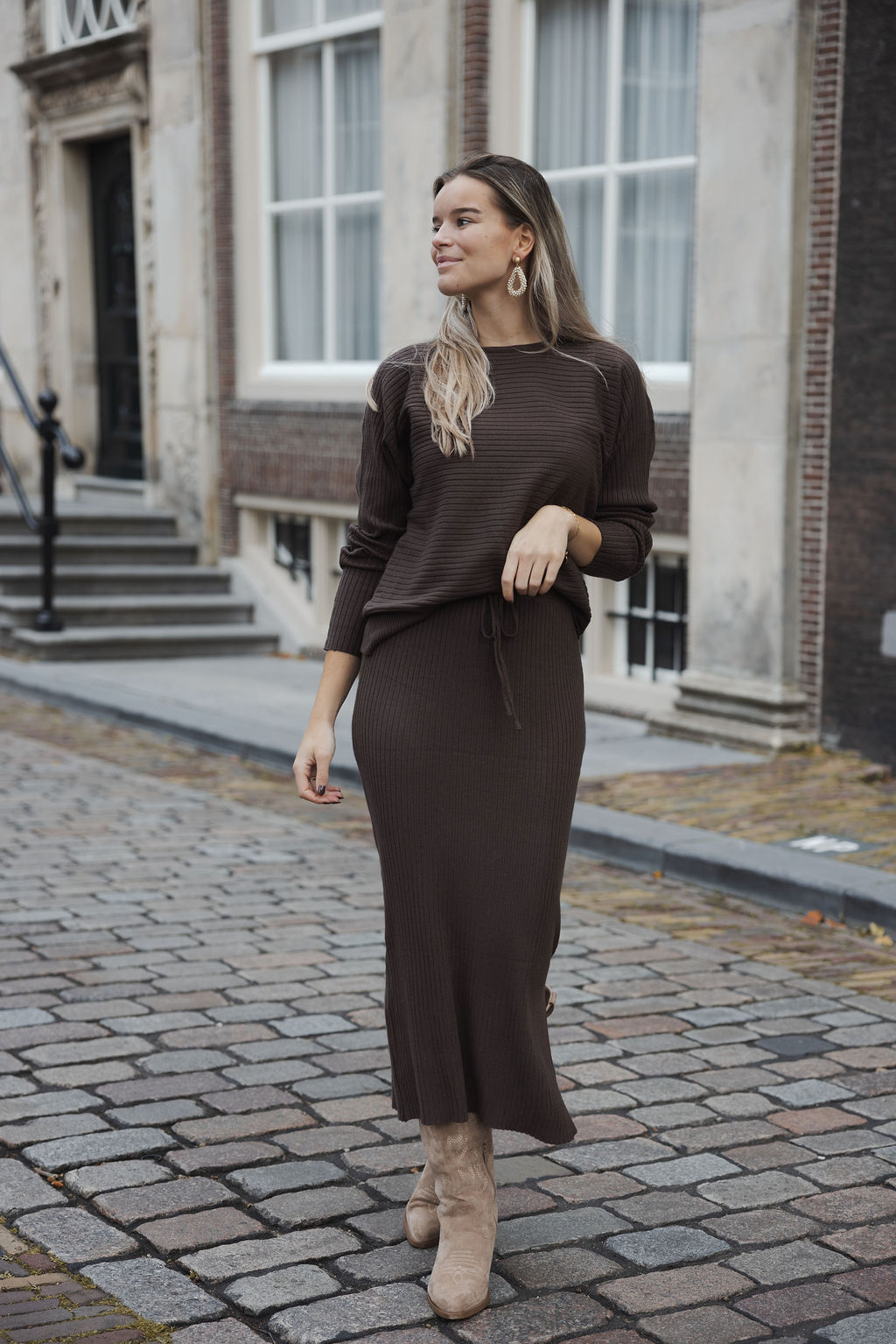Loesjes comfy set donkerbruin